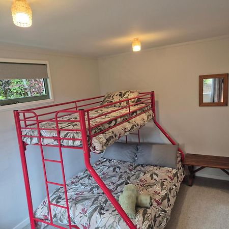 Cosy Getaway In Manapouri Villa Kültér fotó
